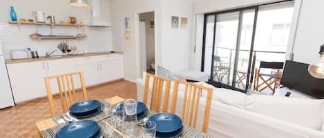 Soundproofing, iron/ironing board, free WiFi