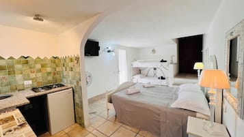 Room, Sea View