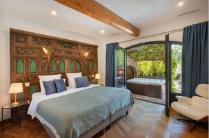Habitación Deluxe, patio, vistas al jardín | Sistema de insonorización y wifi gratis