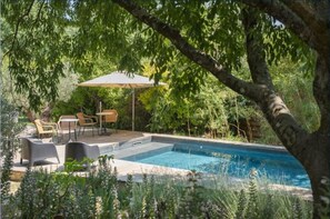 Seasonal outdoor pool - L'amourier Chambres D'hôtes 4 épis  (Saint-Hippolyte-du-Fort)