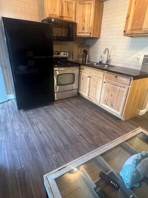 Private kitchen - The Love Shack on the River (Bullhead City)