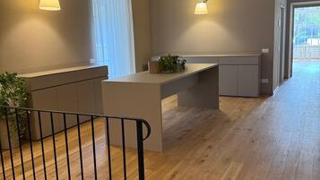 Tägliches inbegriffenes Frühstücksbuffet