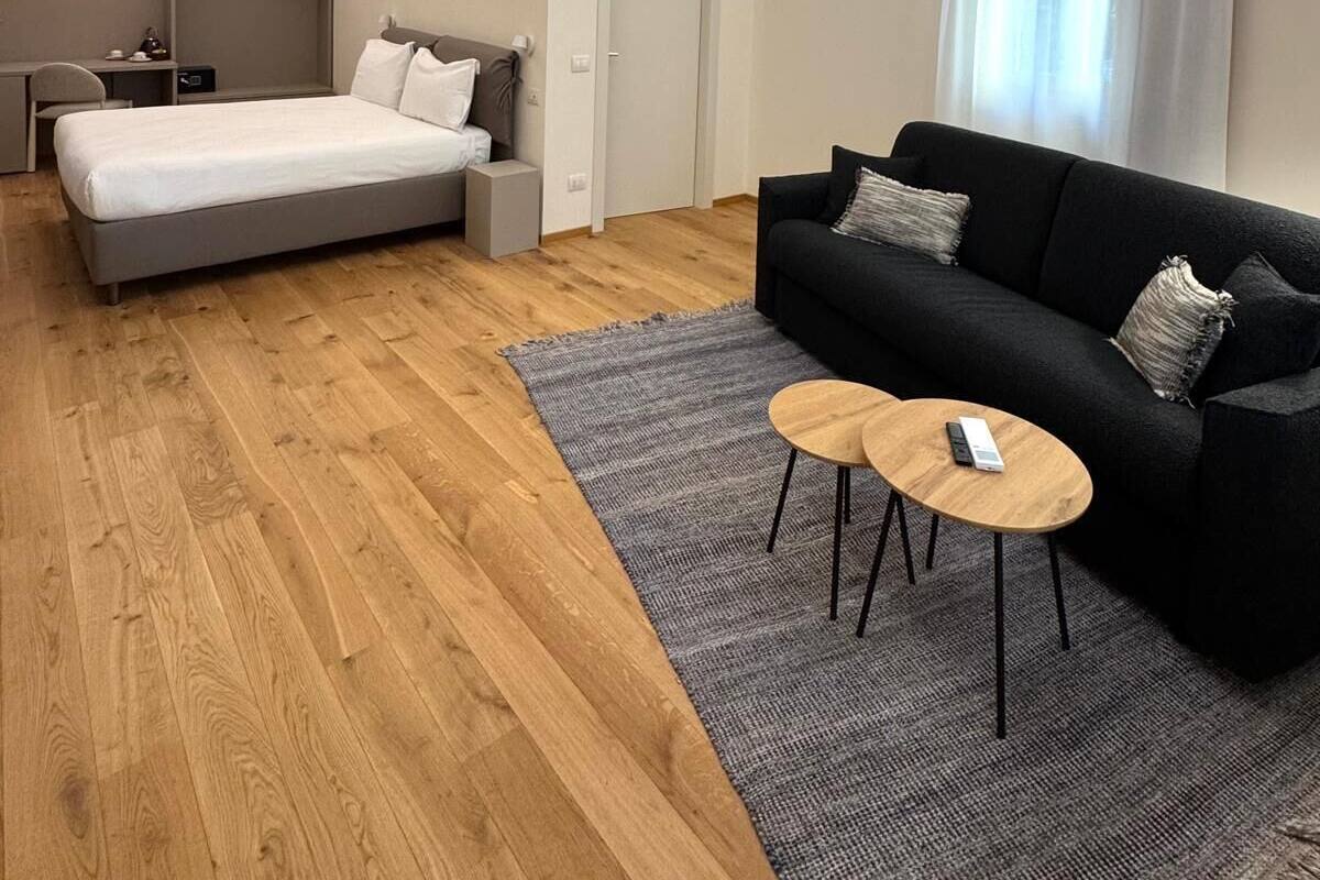 Quarto luxo, para não fumantes, banheiro privativo | Cofres nos quartos, escrivaninha, cortinas blackout, Wi-Fi de cortesia