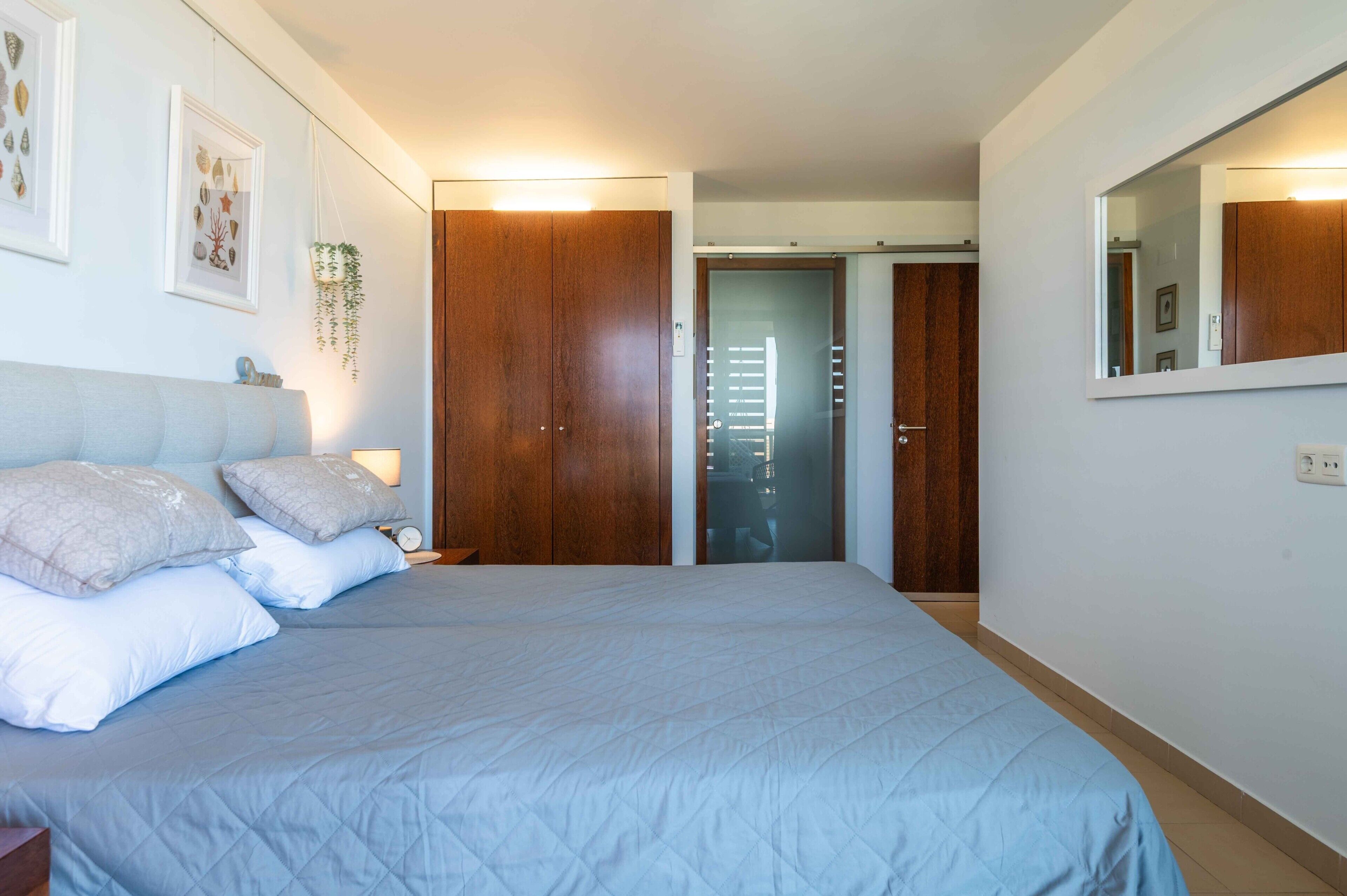 2 habitaciones, wifi y ropa de cama 
