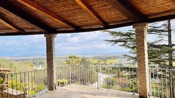 Room, Sea View | Terrace/patio