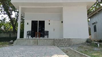 Comfort Bungalow, Balcony, Beach View