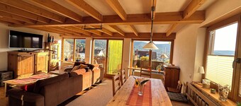 FEWOBuergstadt.de Light-flooded, cozy, spaciousFeWo with distant view