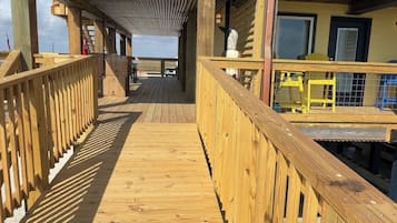 Design Suite, Mobility Accessible, Ocean View | Property grounds