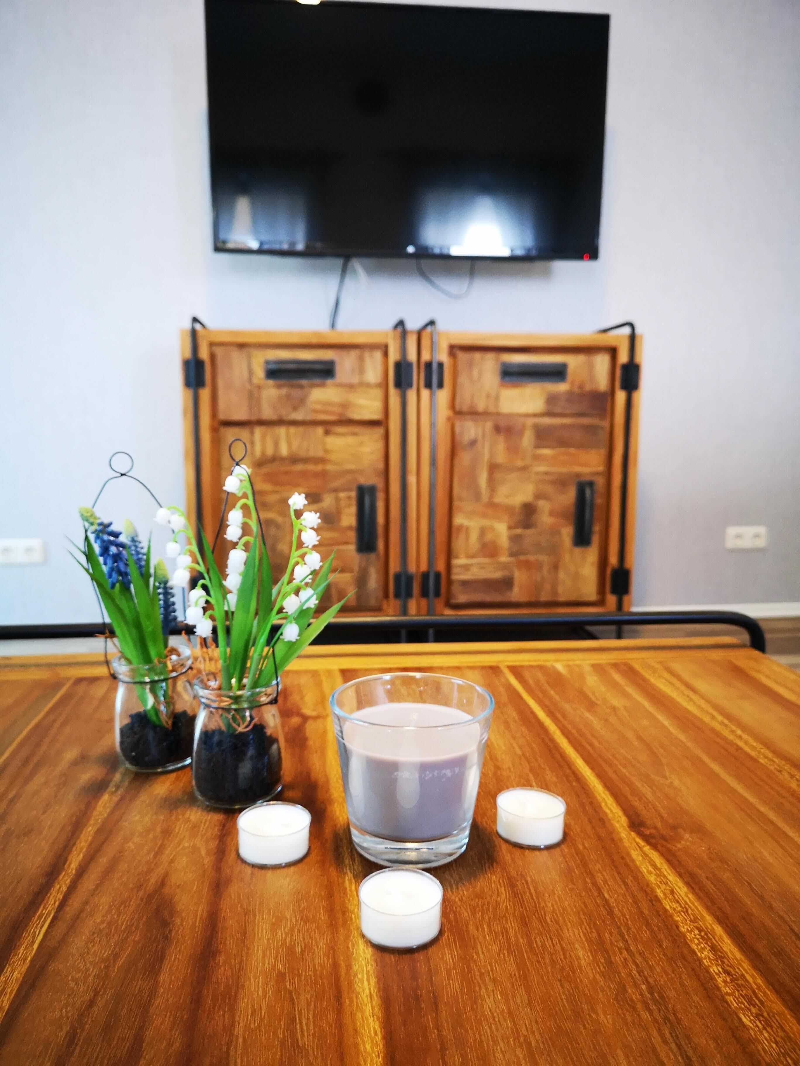 Apartment, Park View | Desk, laptop workspace, free WiFi, bed sheets
