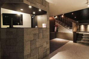 Interior - Hotel Blanc in Gangnam (Yeoksam) (Seoul)