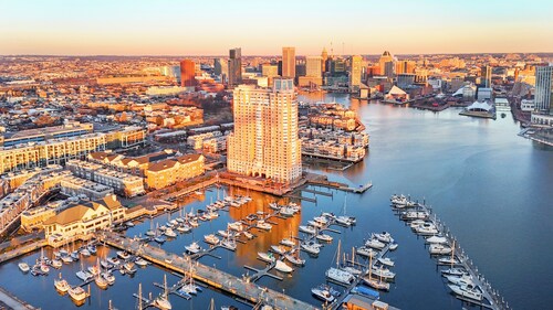 Downtown Baltimore Waterfront 1 Bedroom Luxury Condo