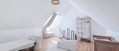 3 Schlafzimmer, Bügeleisen/Bügelbrett, Internetzugang, Bettwäsche