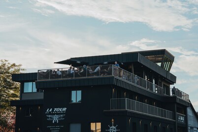 La Tour de Contrôle - hôtel autonome