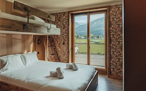 Triple Room, Mountain View