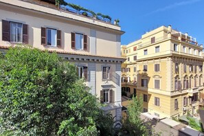 Apartment | Exterior