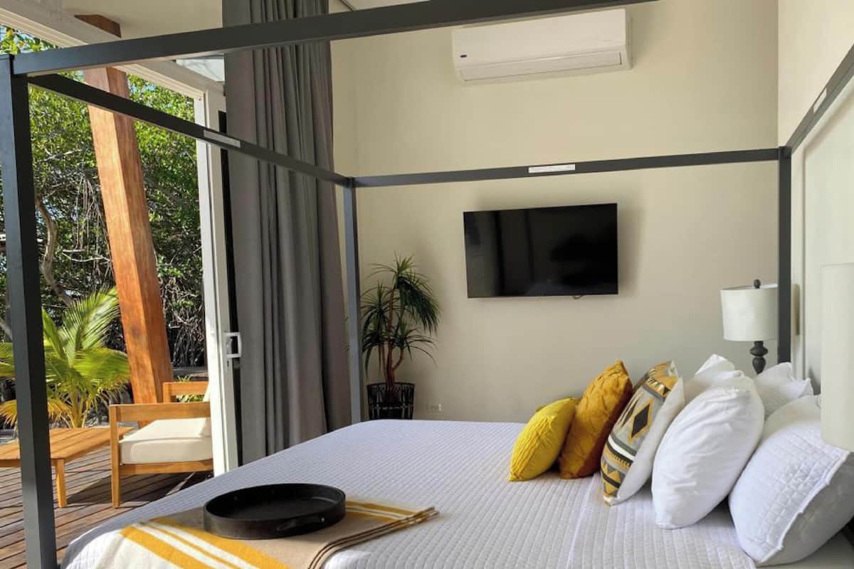 Luxury Villa, Sea View | In-room safe, blackout drapes, iron/ironing board, free WiFi