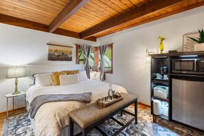 1 bedroom, iron/ironing board, travel crib, free WiFi