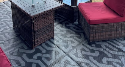 Beautiful 4 Bedroom Mountain Getaway!!! Amazing Mountain Views !!!