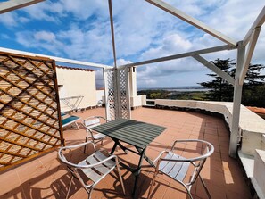 Room | Terrace/patio