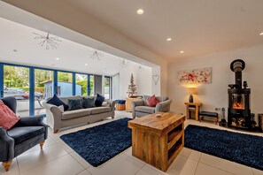 Living area - Sea Haze (Tenby)