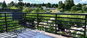 Modern Sandy Point studio: Golf Views & Beach Walk
