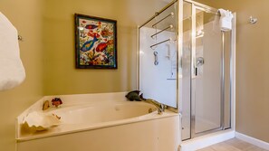 Condo, Multiple Beds, Balcony, Ocean View (Windemere 501) | Bathroom