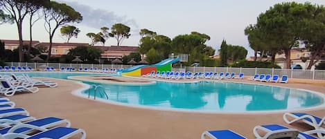 Piscina coperta, piscina all'aperto