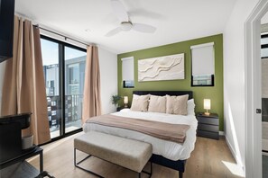 2 habitaciones, tabla de planchar con plancha y cuna de viaje 