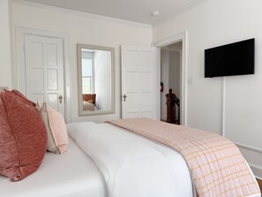 Huis, balkon, uitzicht op binnenplaats | Gratis wifi