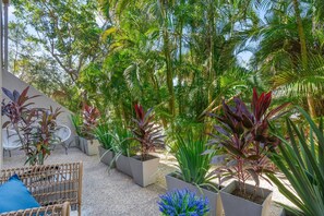 Exterior - Sandy Cove Hideaway (Siesta Key)