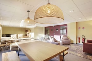 Interior - Résidence Odalys le Village de Praroustan (Uvernet-Fours)