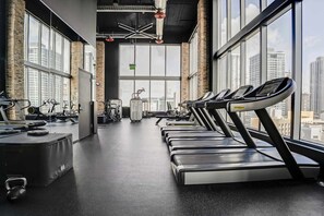 Fitness facility - Downtown Miami 2BR Skyline Bay View Balcony Corner Suite Luxe Pad (Miami)