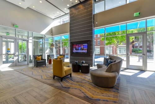 Midtown Luxepad 1b1b Rooftop Lounge Pool Gym Xbox