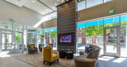 Midtown Luxepad 1b1b Rooftop Lounge Pool Gym Xbox