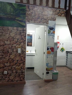 Superior House, Patio, Courtyard View | Bathroom | Shower, free toiletries, towels, soap