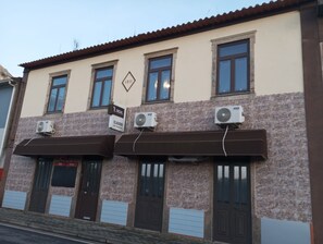 Front of property - Albergue do Visconde (Vila do Conde)