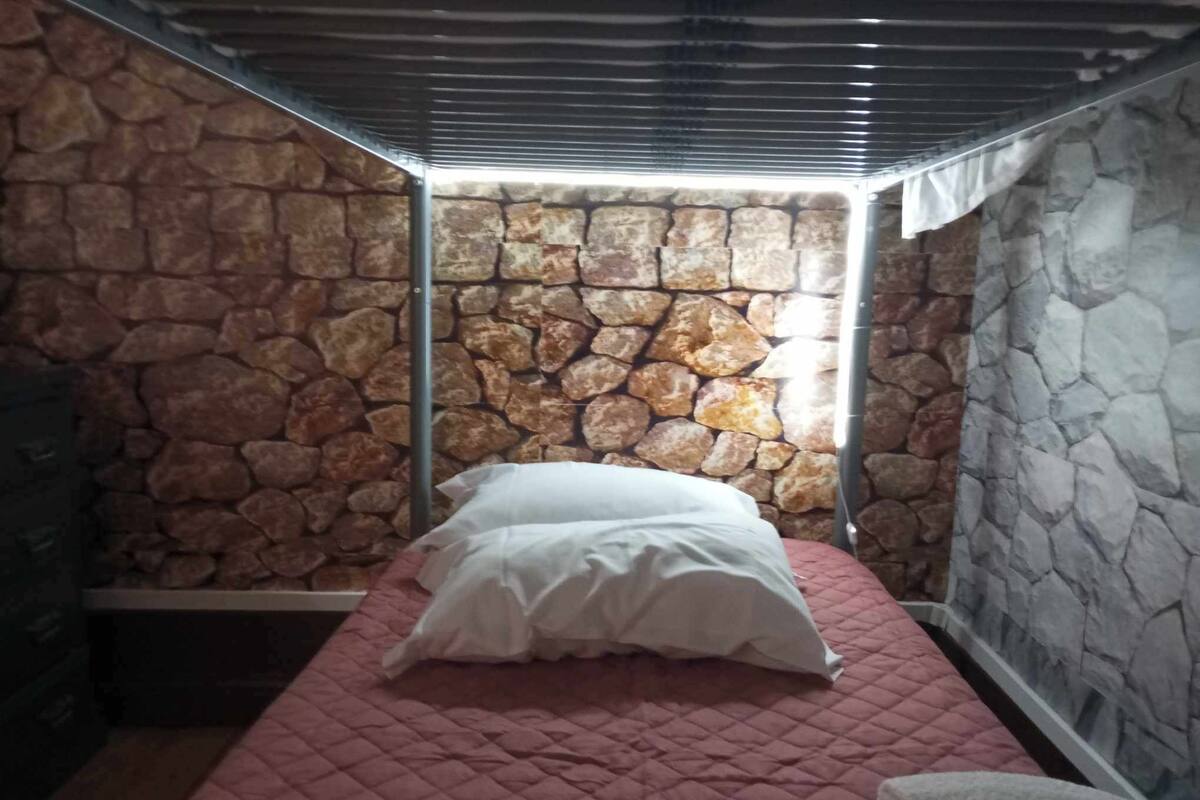 Economy Single Room, City View | Free WiFi