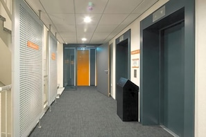 Interior - easyHotel the Hague Scheveningen Beach (Scheveningen)