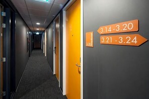 Interior - easyHotel the Hague Scheveningen Beach (Scheveningen)