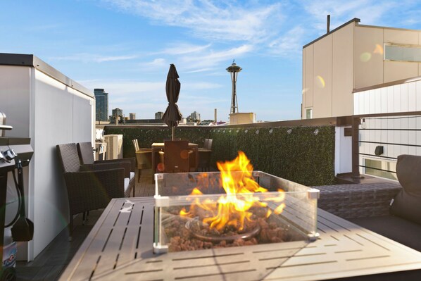 تناول الطعام بالخارج