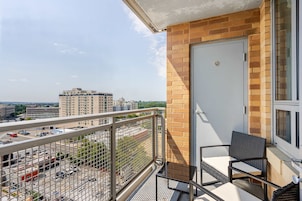 Casa, accesible para personas con discapacidad | Terraza o patio