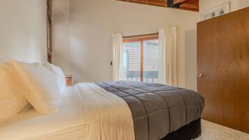 Maison mitoyenne, plusieurs lits, patio, vue montagne (Sans Souci 1) | 3 chambres, décoration personnalisée, ameublement personnalisé