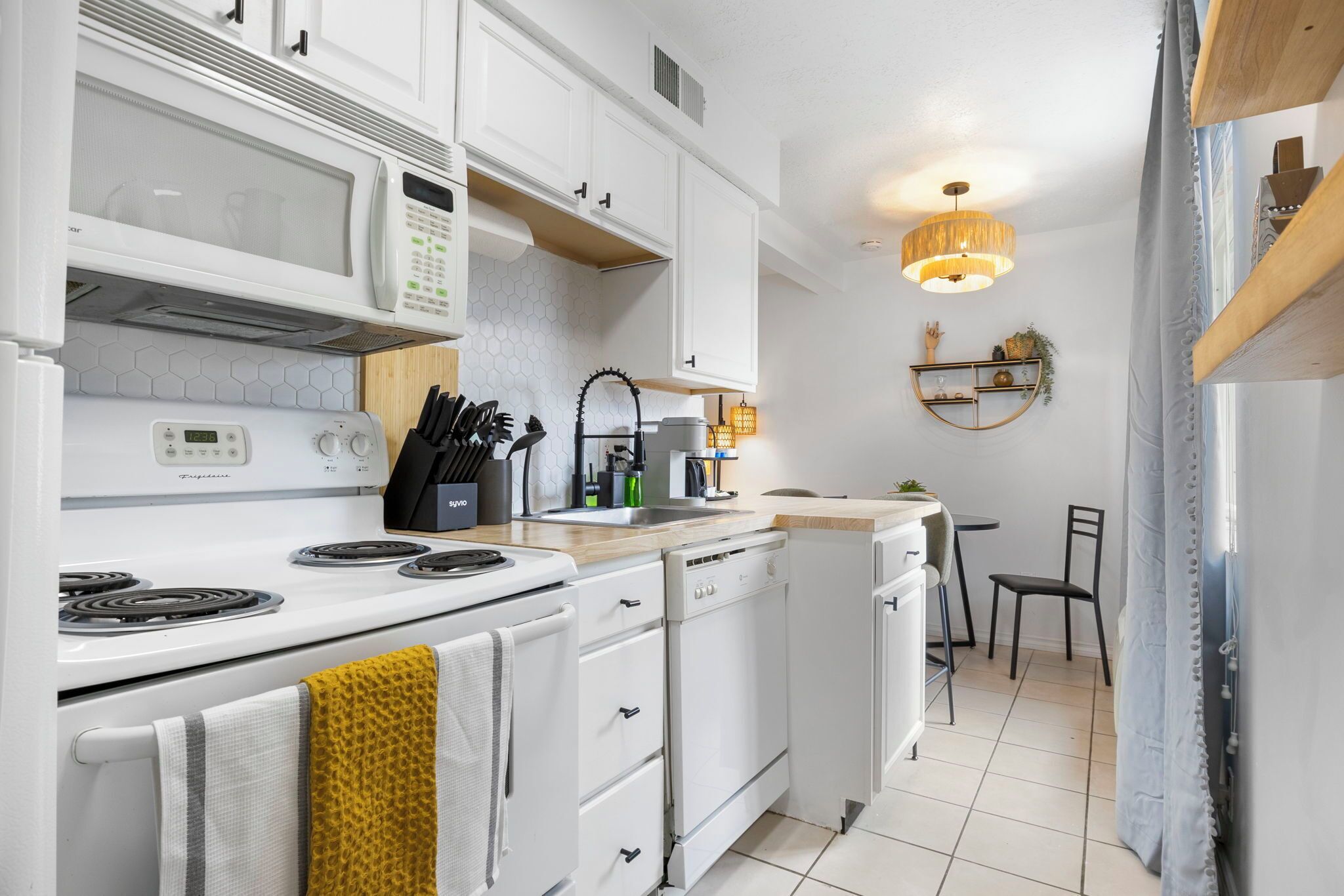 Microwave, oven, stovetop, dishwasher