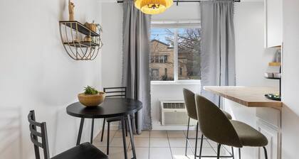 Cozy 1-bedroom condo in awesome South Salt Lake with AC