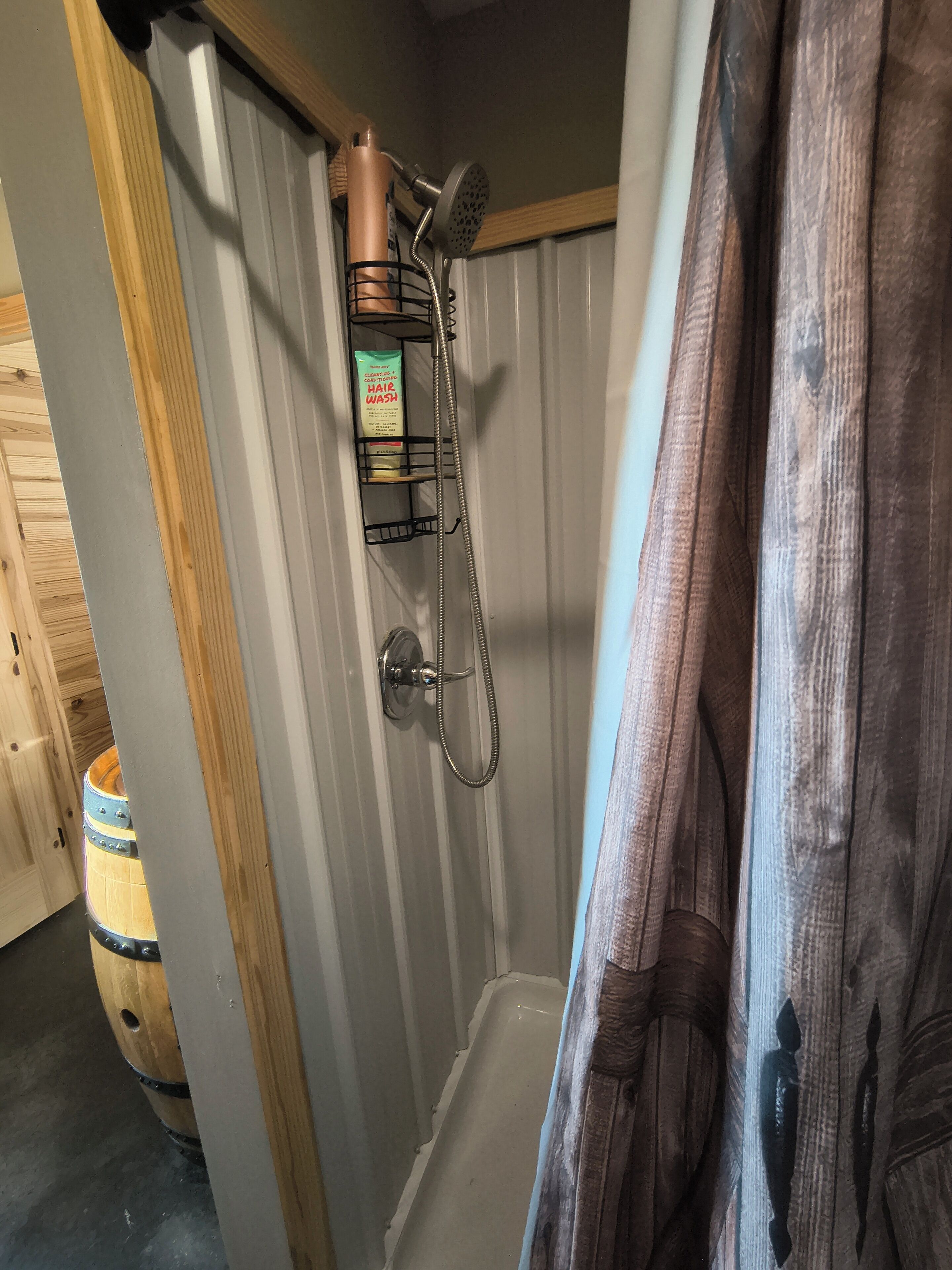 Shower, towels, soap, toilet paper