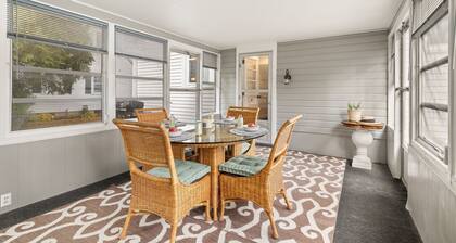 Cottage in Heart of Historic Milan Village