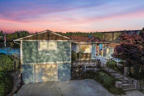 Exterior - Luxury Lakefront Escape | Hot Tub & Private Dock (Spanaway)