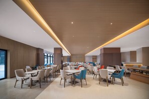 Restaurant - Holiday Inn Express Beijing Tongzhou by IHG (Tongzhou)