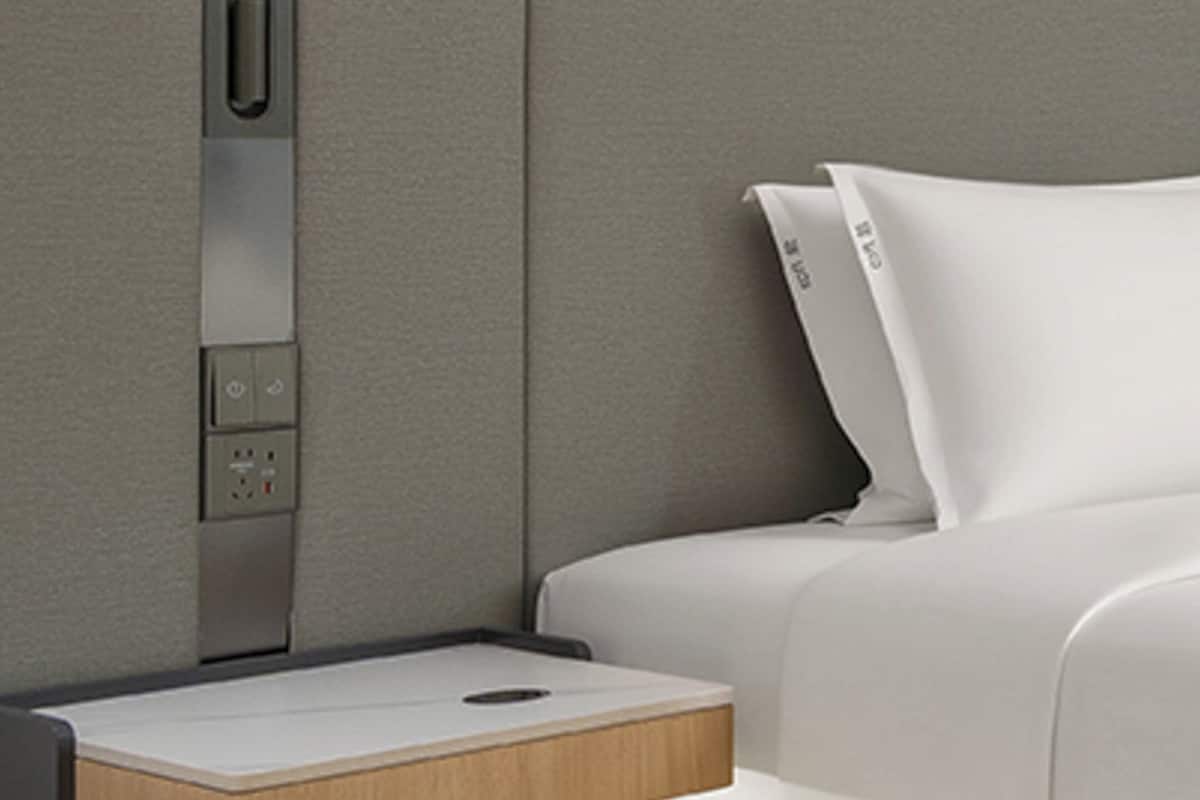 Premium bedding, down duvets, desk, laptop workspace