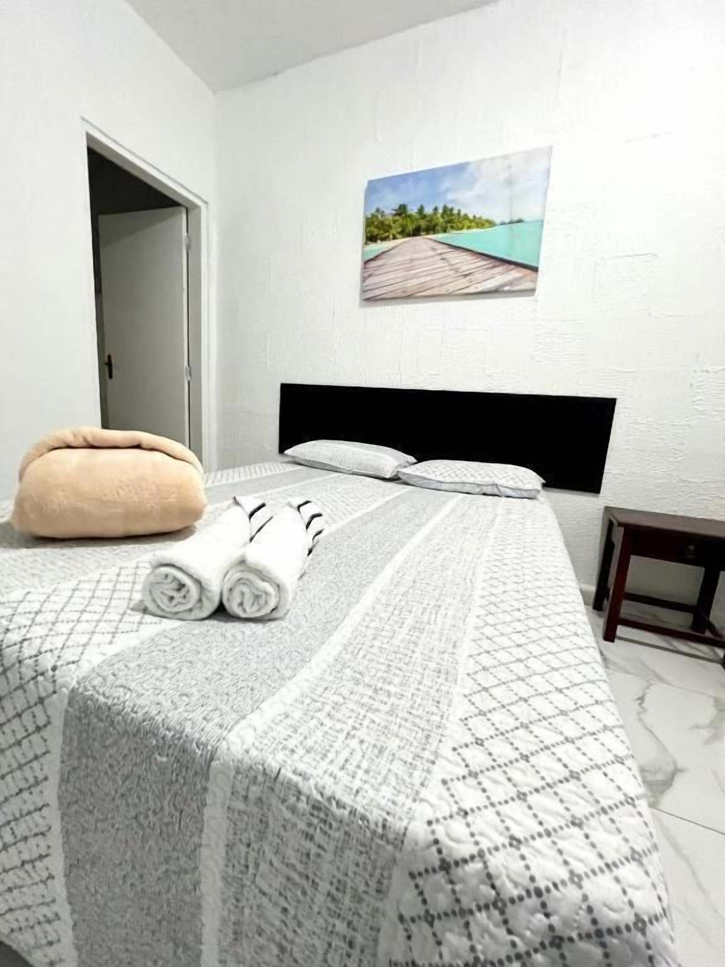 Desk, free WiFi, bed sheets